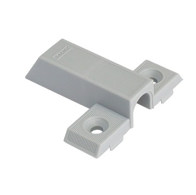 CRUCIFORM ADAPTER HOUSING